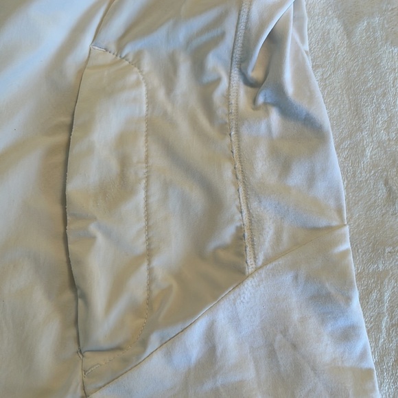 Lululemon light jacket - Picture 3 of 5